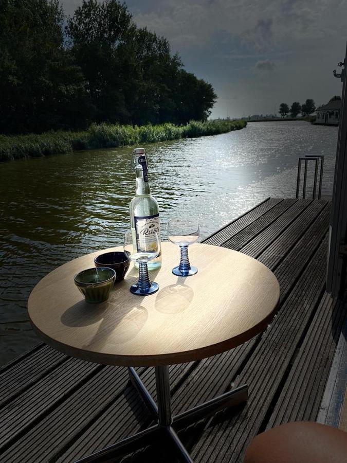 Appartement Bb De Woonboot à Anna Paulowna Extérieur photo